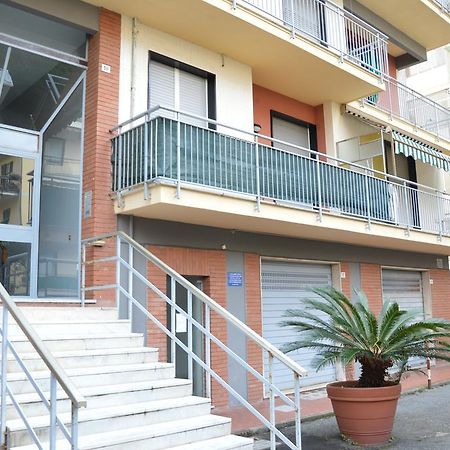 شقة Casa Mare كيافاري المظهر الخارجي الصورة